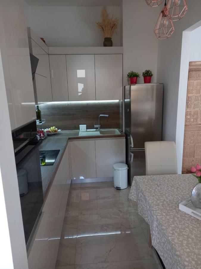 Appartamento Apartman Beti Abbazia Esterno foto