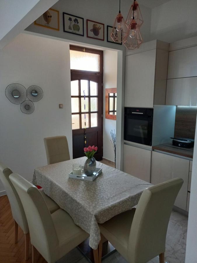 Appartamento Apartman Beti Abbazia Esterno foto