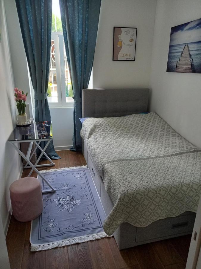 Appartamento Apartman Beti Abbazia Esterno foto