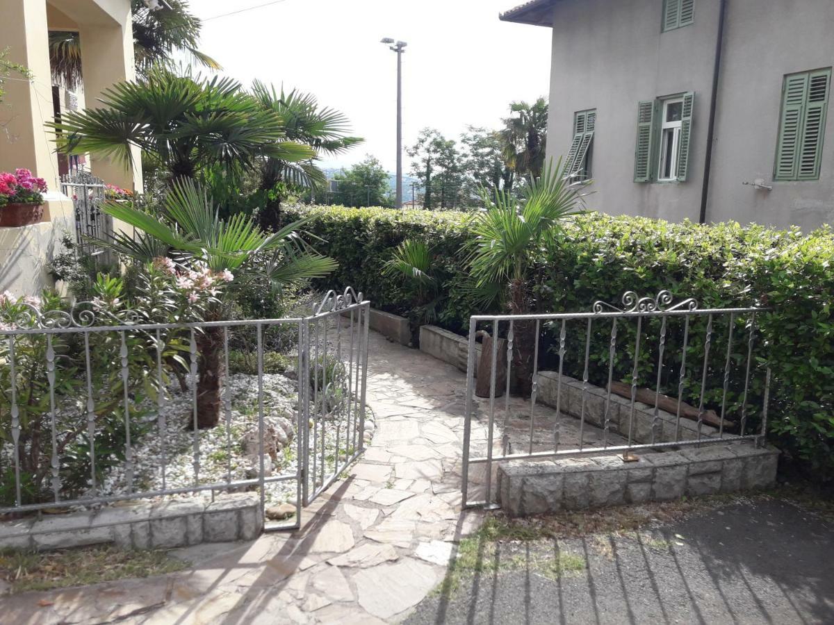 Appartamento Apartman Beti Abbazia Esterno foto