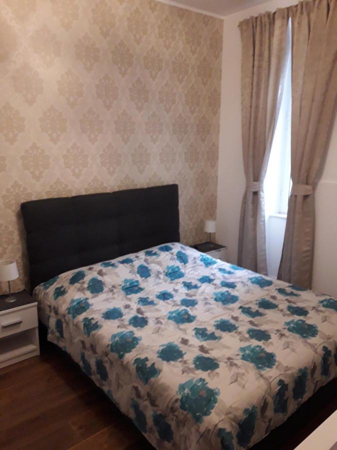 Appartamento Apartman Beti Abbazia Esterno foto